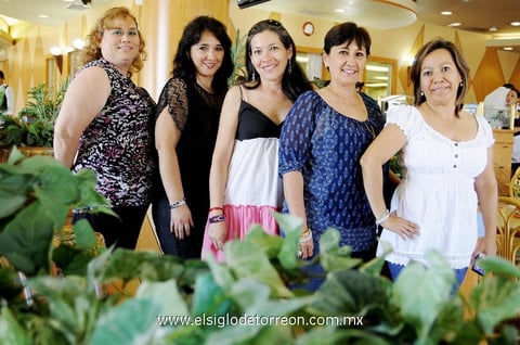 Reunión  Exalumnas del Grupo 6 "Vuelve del Tec." en su tradicional encuentro.