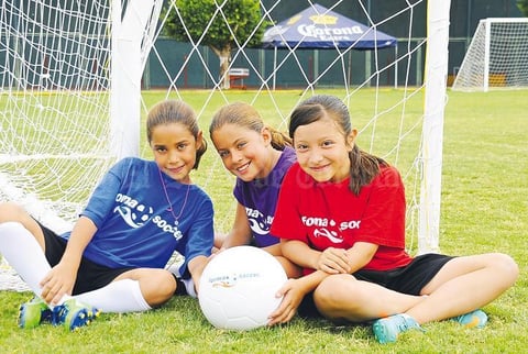 Ianina, Romina y Valeria.