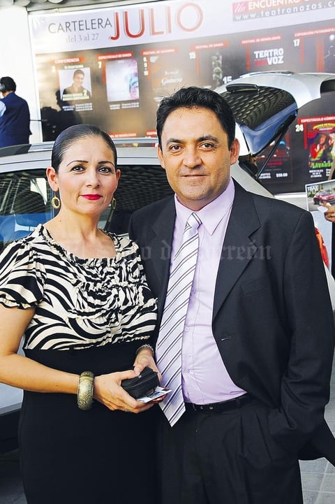 Helen Gálvez y Ricardo Chapa.