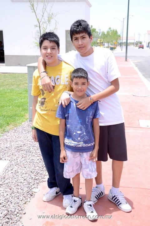 Christian,  Pablo y Carlos.
