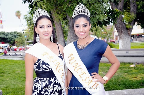 28072013 MUY GUAPAS.  Montserrat Orona, Princesa real de Lerdo, y Elizabeth Domínguez, Princesa segunda.
