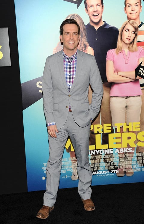 Brad Gurdlinger es interpretado por el actor Ed Helms.