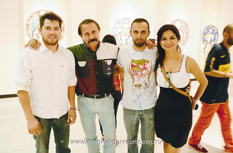 04082013 ADMIRAN EXPO.  Efraín, Jesús, David y Elizabeth.