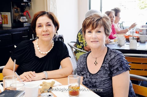 Martha  y Carmen.