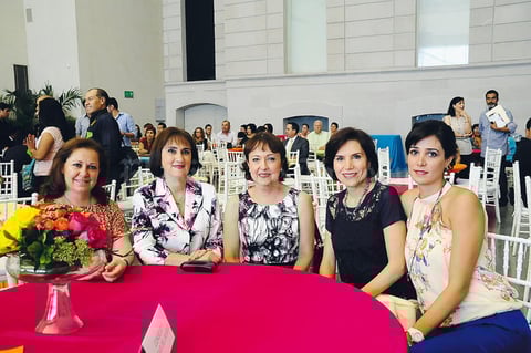 Myrna, Silvia, Alma, Georgina y Gina.