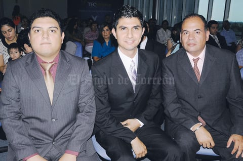 Miguel Ángel, Juan Francisco y Jesús.
