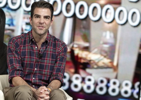 Zachary Quinto fue cuestionado sobre su participación en la nueva cinta "Star Trek Into Darkness".