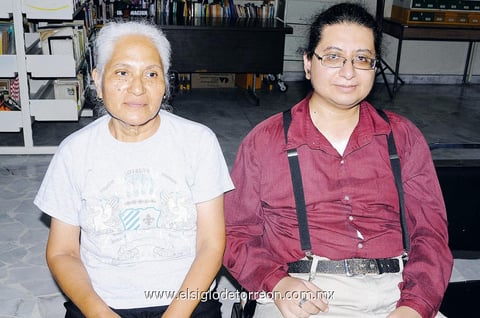Conie Reza y Juan Francisco Álvarez Reza.