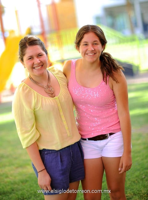 Samantha y Sabrina.