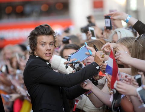 A su llegada, los integrantes de la banda se dieron tiempo para atender a las "Directioners".