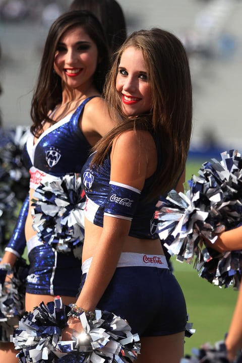 Las bellas porristas del Monterrey.