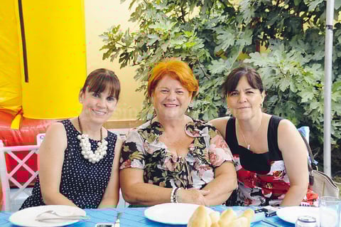 Lalis, Patricia y Lorena.