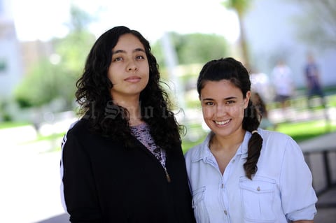 Clara y Andrea.