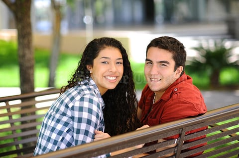Karla Alvarado y Nicolás Gigi.