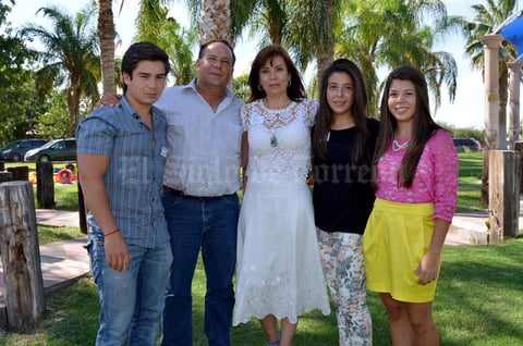 Familia Valencia Becerra.