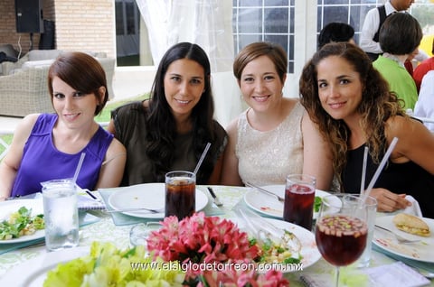 26082013 NAYLA,  Ale, Elena y Lupita.