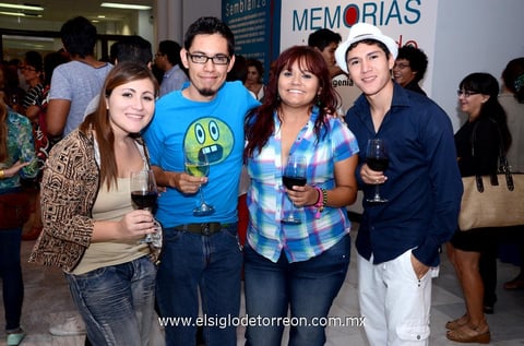 27082013 BRINDIS DE HONOR.  Nadia, Ricardo, Alma y Fernando.