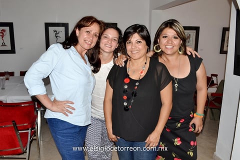 27082013 MARIELA,  Cecilia, Constance y Mayela.