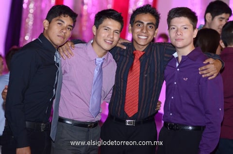 29082013 MIGUEL,  René, David y Jesús.