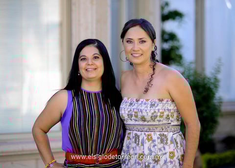 ZAMIRA  y Cecy.
