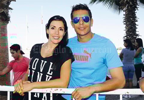 Esperanza y Oswaldo Sánchez.