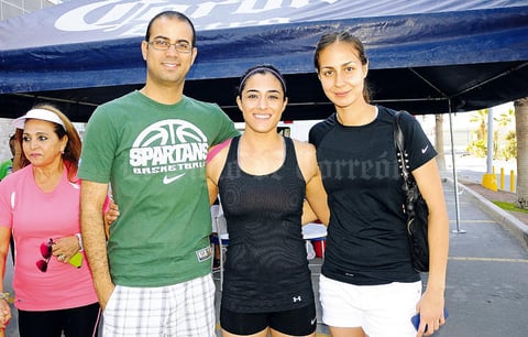 Luis, Karla y Ale.