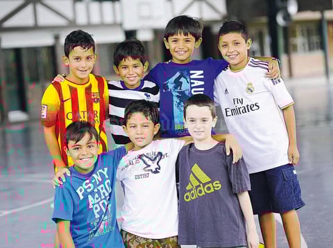 Chava, Diegop, Luis, Javier, Pedro, Andrés y Santiago.