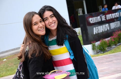 06092013 ANA PAULA  y Nina.