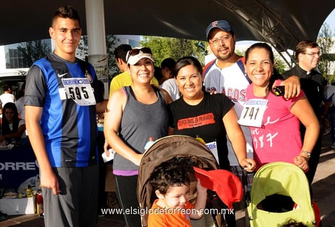 05092013 DAVID,  Mague, Elena, Chuy, Dora, Mateo y Dorita.