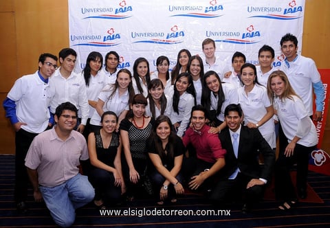 07092013 SEXTA GENERACIóN  del Programa Proyección Universitarios Lala.
