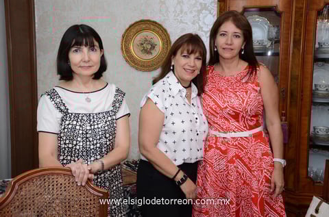 LAURA,  Carolina y Susy.