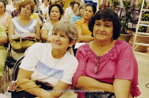 CONFERENCIA.  Josefina y Araceli.