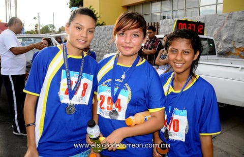 10092013 JANETH,  Karen y Diviny.