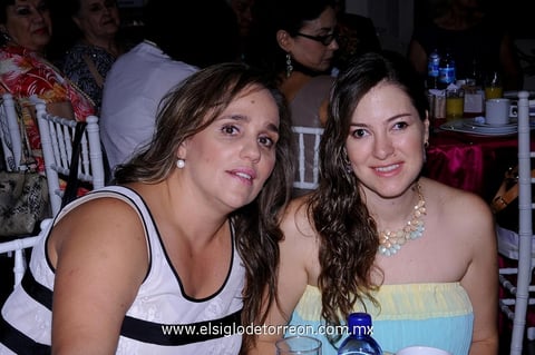 ANA  y Paola.