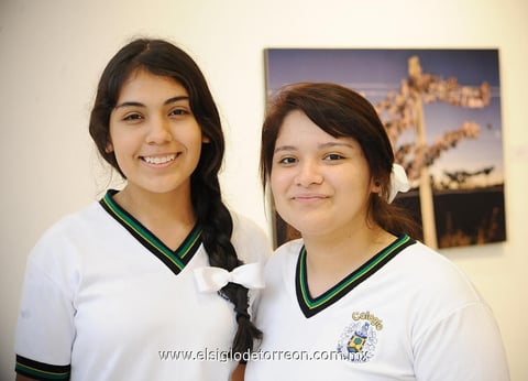 17092013 SOFíA  y Monse.