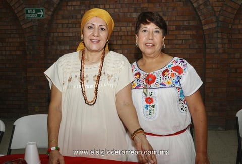 16092013 LULú  y Esther.