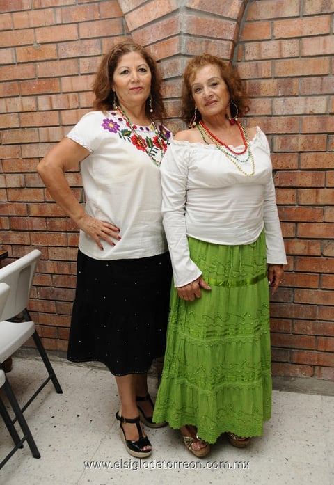 16092013 MATY HUERTA  y Caty Hernández.