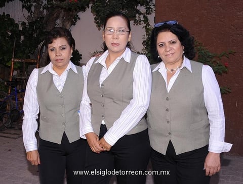 18092013 DORA SáNCHEZ,  Estela Vitela y Paty Macías.