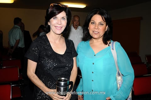 18092013 MARíA LUISA  y Rocío.