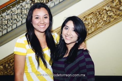 15092013 EVENTO ARTíSTICO.  Pamela y Mariana.