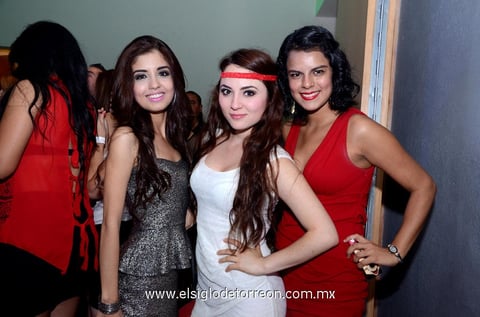19092013 JÉSSICA,  Sara y Lorena.