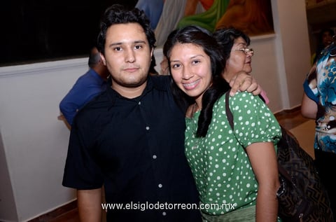 19092013 CONCIERTO DE LA CAMERATA.  Édgar y Mariana.