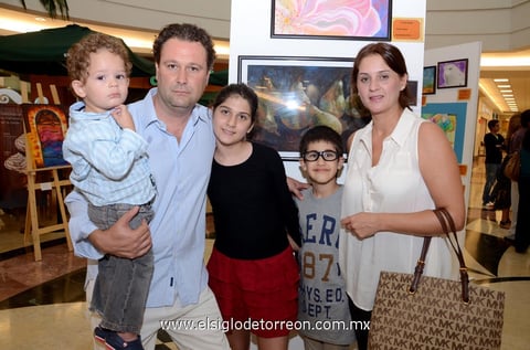 19092013 LEONARDO,  Luis, Loretta, Luis y Marcela.