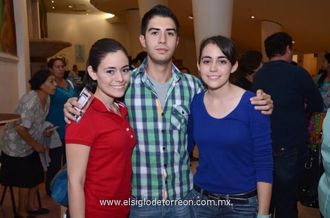 20092013 ANEL , Víctor y Karem.