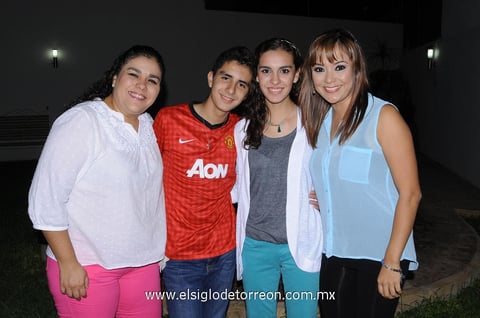 20092013 BONNY,  Andrea, Sebastián y Maribel.