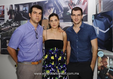 20092013 BRINDIS DE HONOR.  Roberto, Sofía y Adrián.