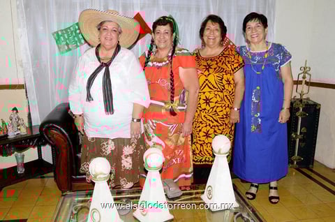 22092013 MARY CHUY,  Marina, Gloria y Queta.