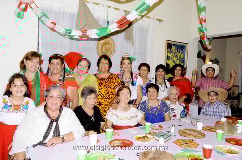 22092013 ASISTENTES  al festejo.