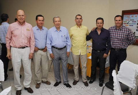 23092013 EDUARDO CAMACHO  y Emilio Flores.