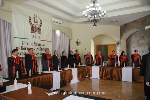 22092013 DR. JOSé MARTíN  Hernández Simental, Dr. Jorge Hernández Medina, Dr. Jesús De León Márquez, Dr. Felipe Ordaz Salas, Dr. Macedonio Ramírez Hernández, Dr. Juan Calvillo Hernández, Dr. Aurelio Alvarado Favila, Dr. Juan Carrillo Ávila, Dr. Jesús Alvarado Espinoza, Dr. Ernesto Aguilar García, Dr. Gumaro López Gutiérrez, Dra. Magdalena De La Cruz González, Dr. Ricardo Rodríguez Reza, Dr. Apolonio Armenta Parga; en Representacion del Lic. Armando Luna Canales, El Lic. Gerardo de Hoyos, Dr. Jesús Gerardo Sotomayor Garza, Dra. Blanca Estela Tallabas Moreno y Dr. Ernesto Galindo Sifuentes.